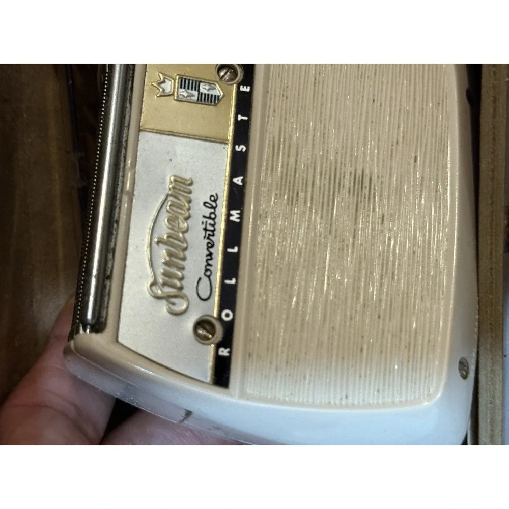 Vintage 1950's Sunbeam Convertible Rollmaster‎ Electric Razor  speedshaver